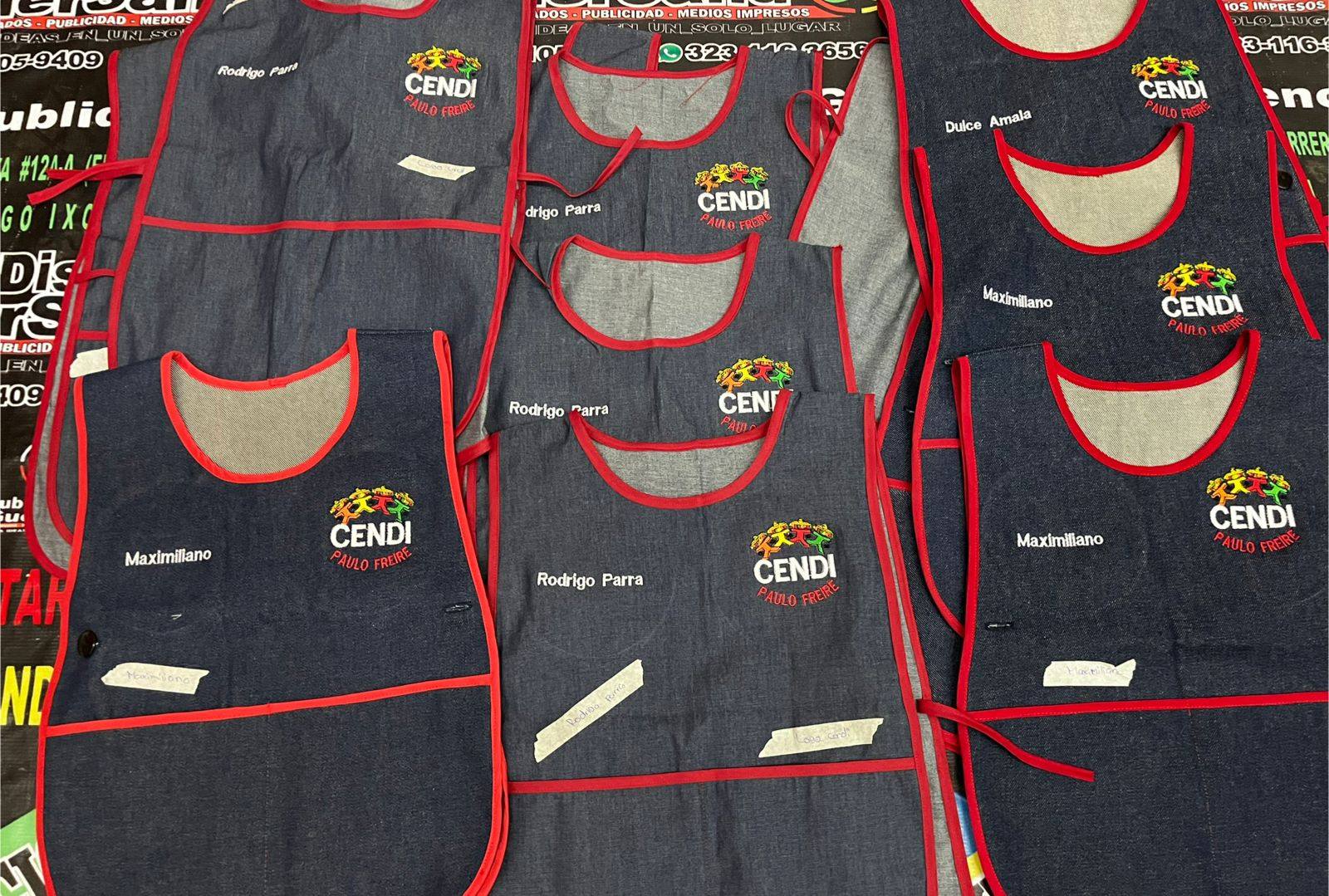 Uniformes bordados