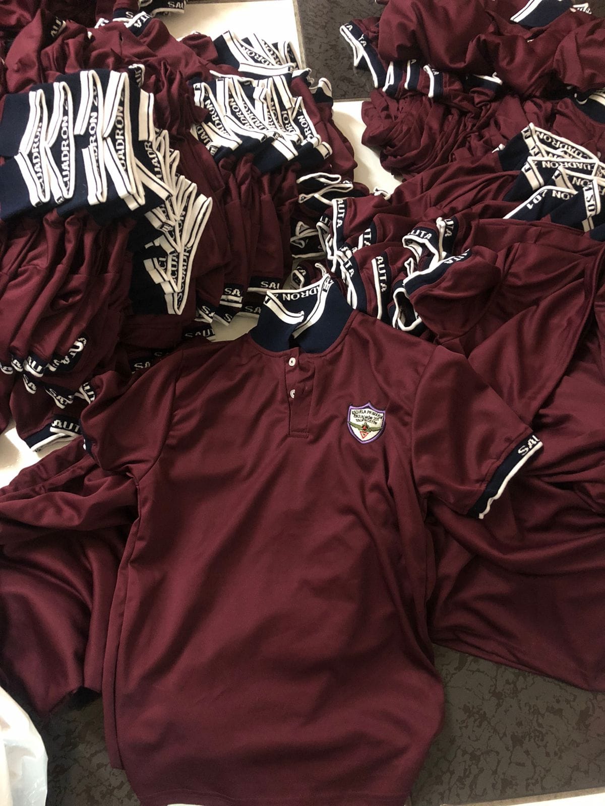 Camisa institucional bordada Nayarit