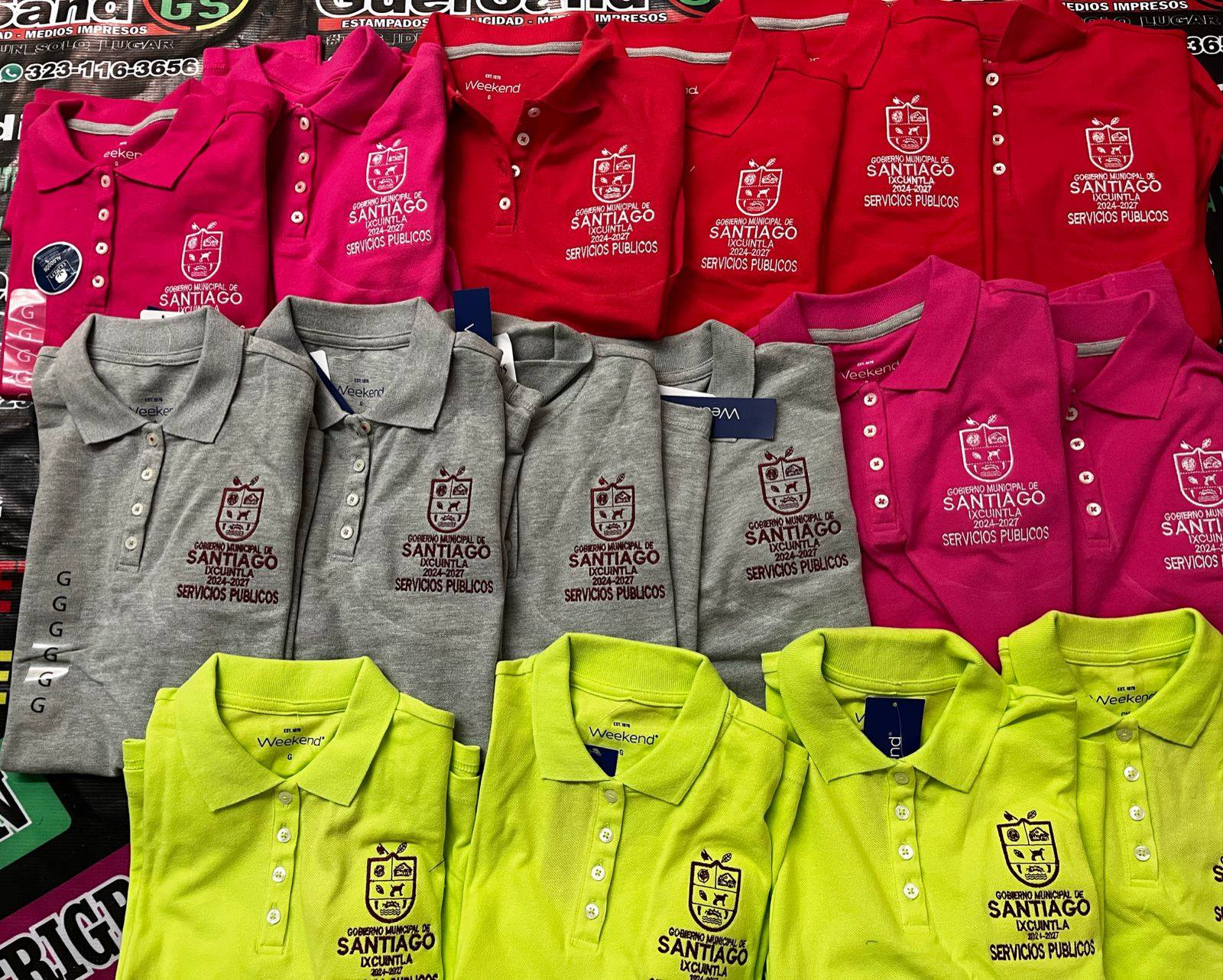 Playeras polo blancas bordadas